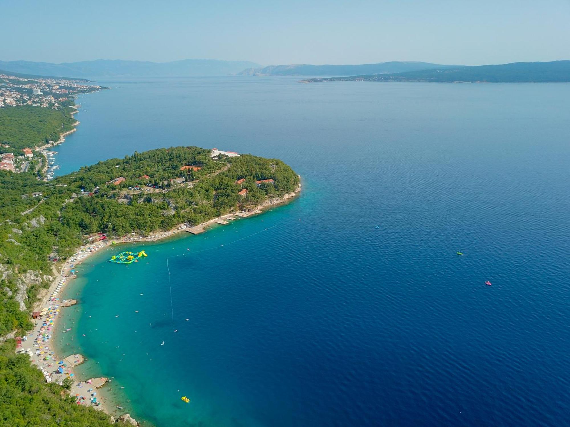 Holiday Homes Kacjak Dramalj Buitenkant foto